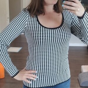 Checkered black white sweater